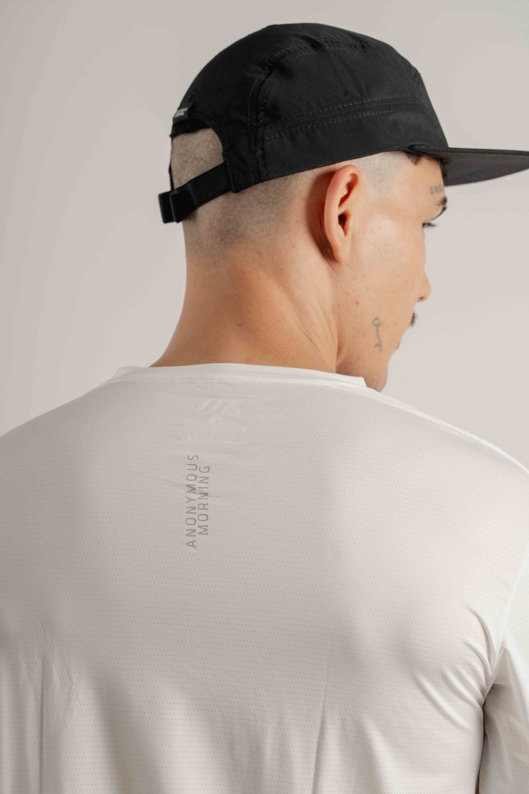 Camiseta Running Manga Larga Hombre Anonymus Morning Performance
