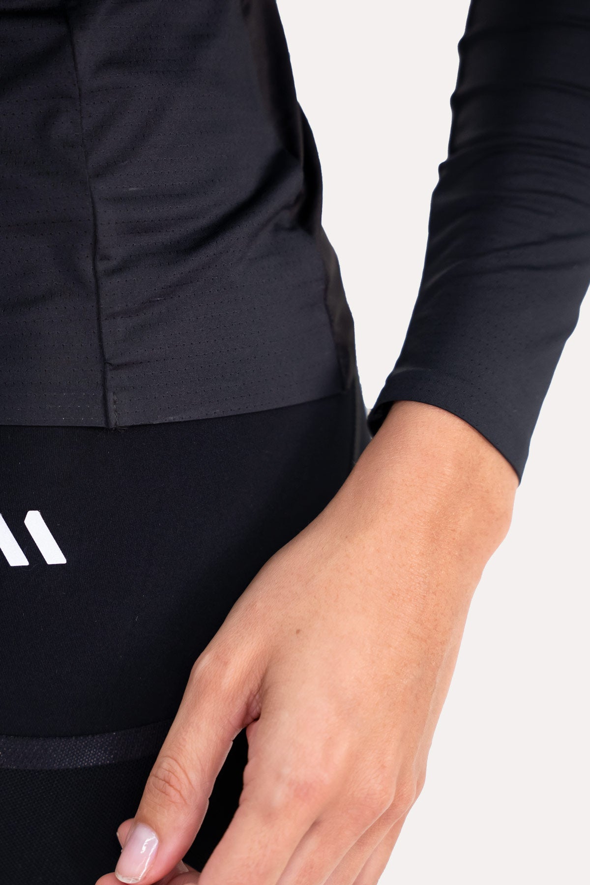 Camiseta Running Manga Larga Mujer Anonymus Morning Performance