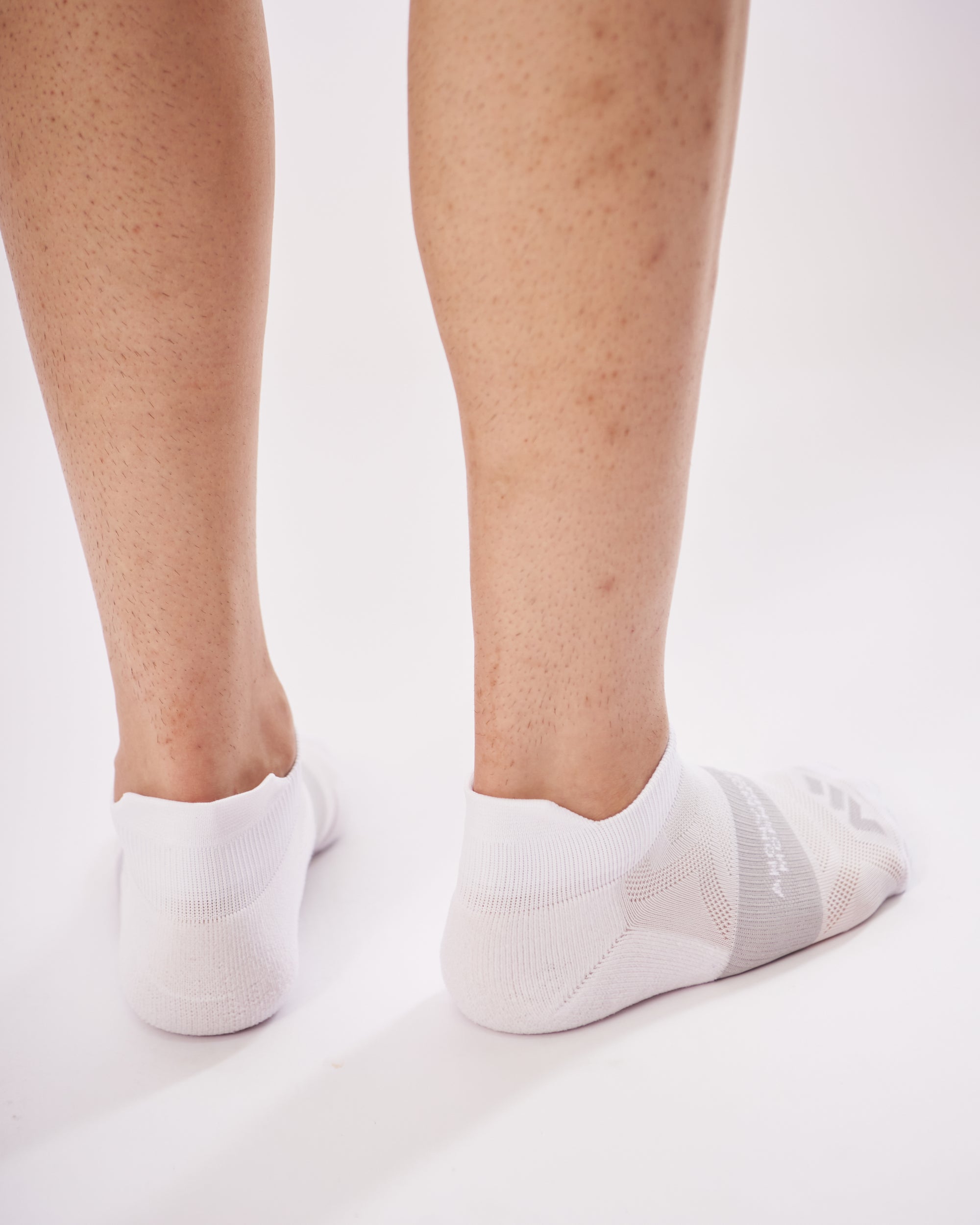 Medias Cortas Running Anonymus Morning Performance