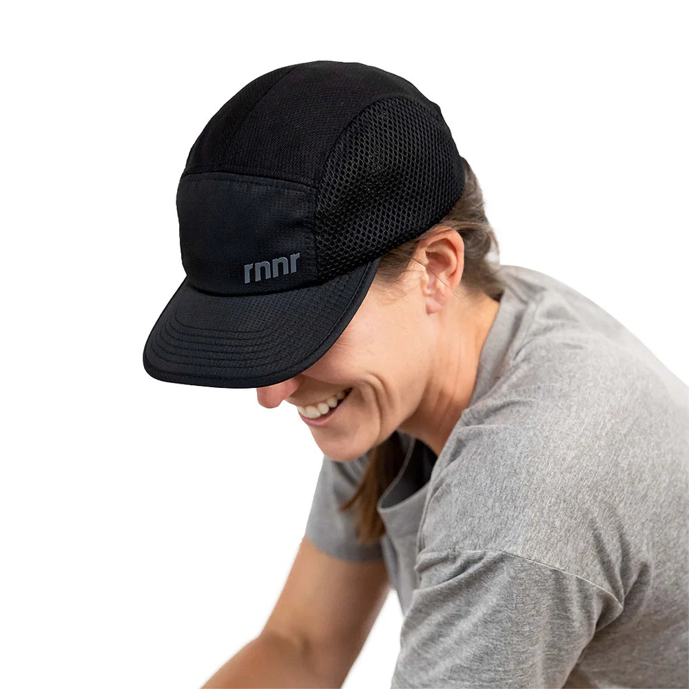 Gorra RNNR Distance Hat - Blackout